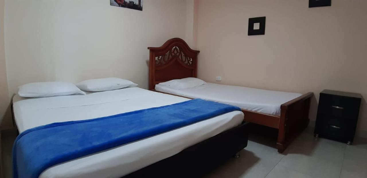 Апартаменти Apartamento Las Marias Санта-Роса-де-Кабаль Екстер'єр фото